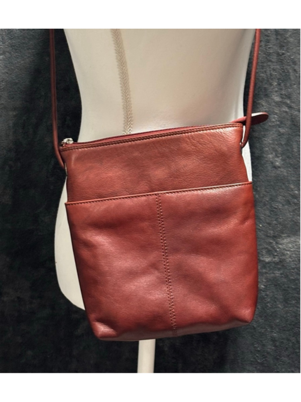 ili New York marbled Red Genuine Leather Crossbody Mini Sac Organizer BAG EUC